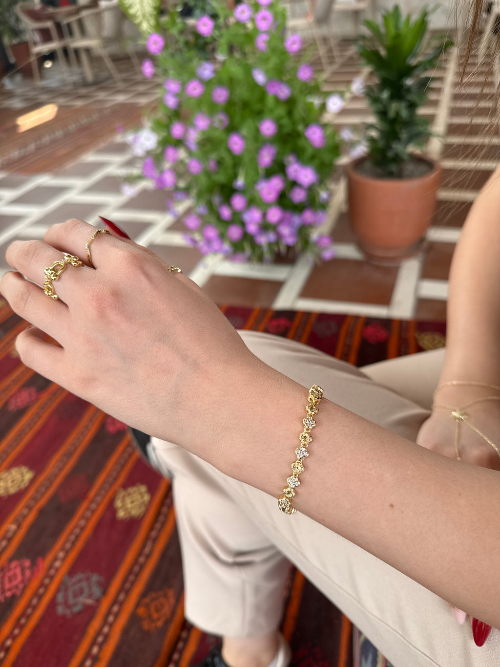 Gold Yonca Bileklik