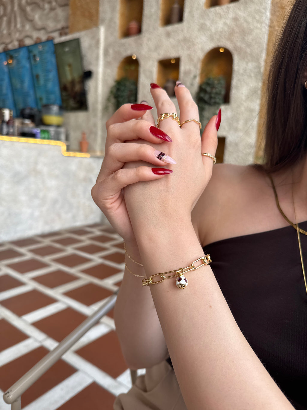 Gold Top Sallantılı Zincir Bileklik