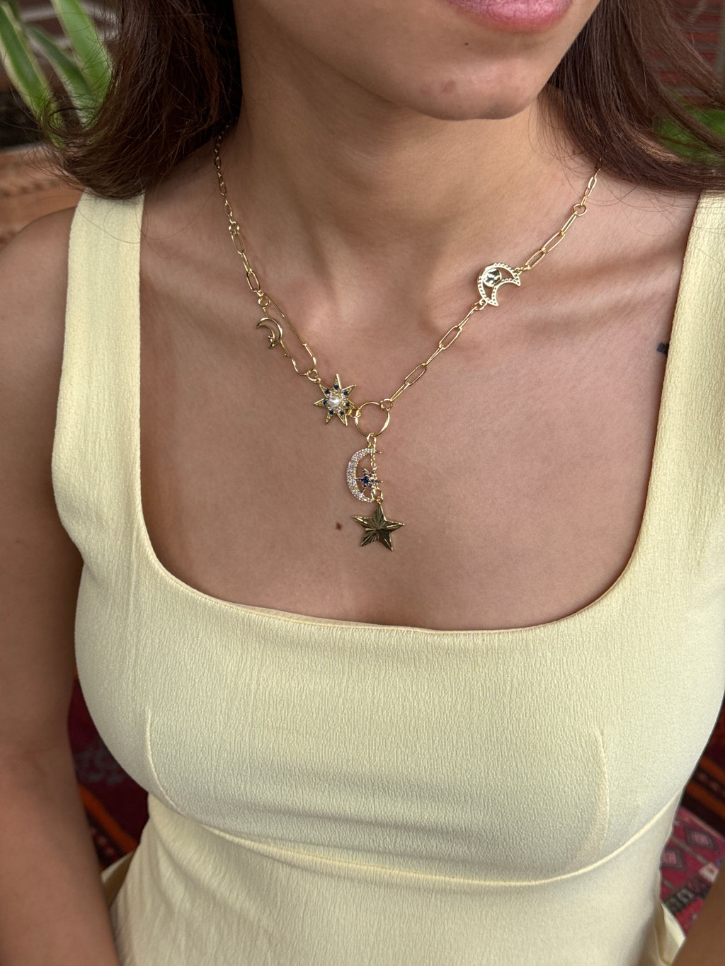 Gökyüzü Charm Çelik Kolye