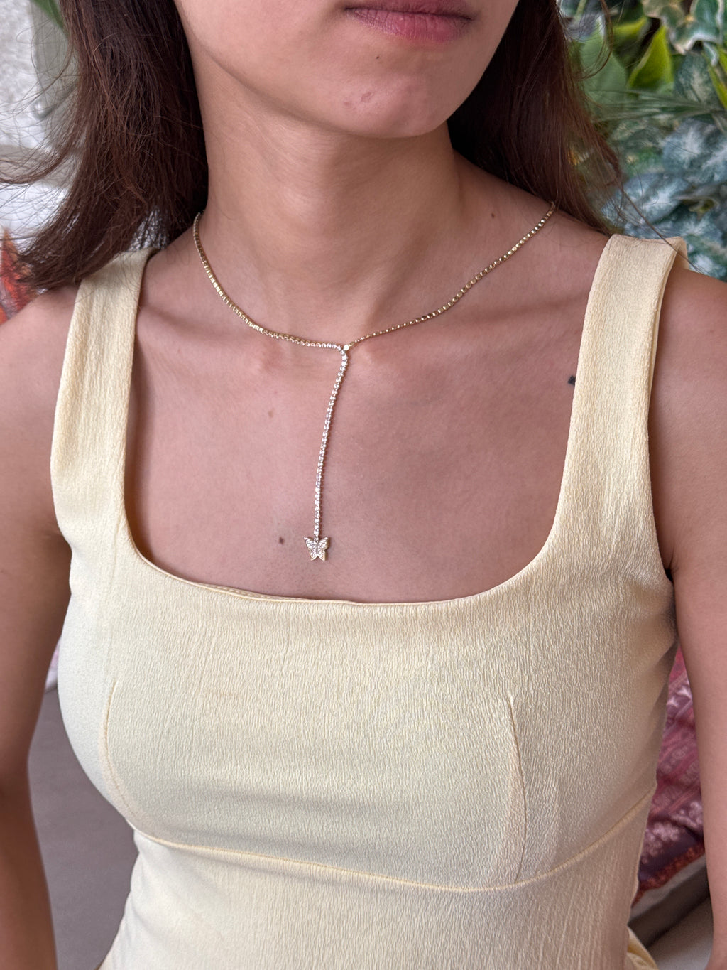 Taşlı Kelebek Detaylı Y Kolye