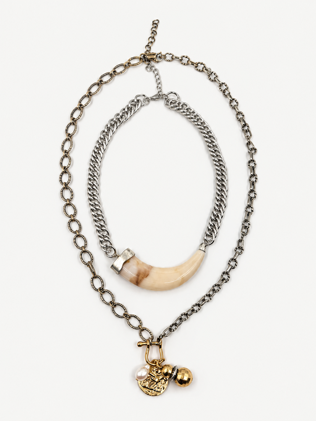 Boynuz Charm Katmanlı Kolye
