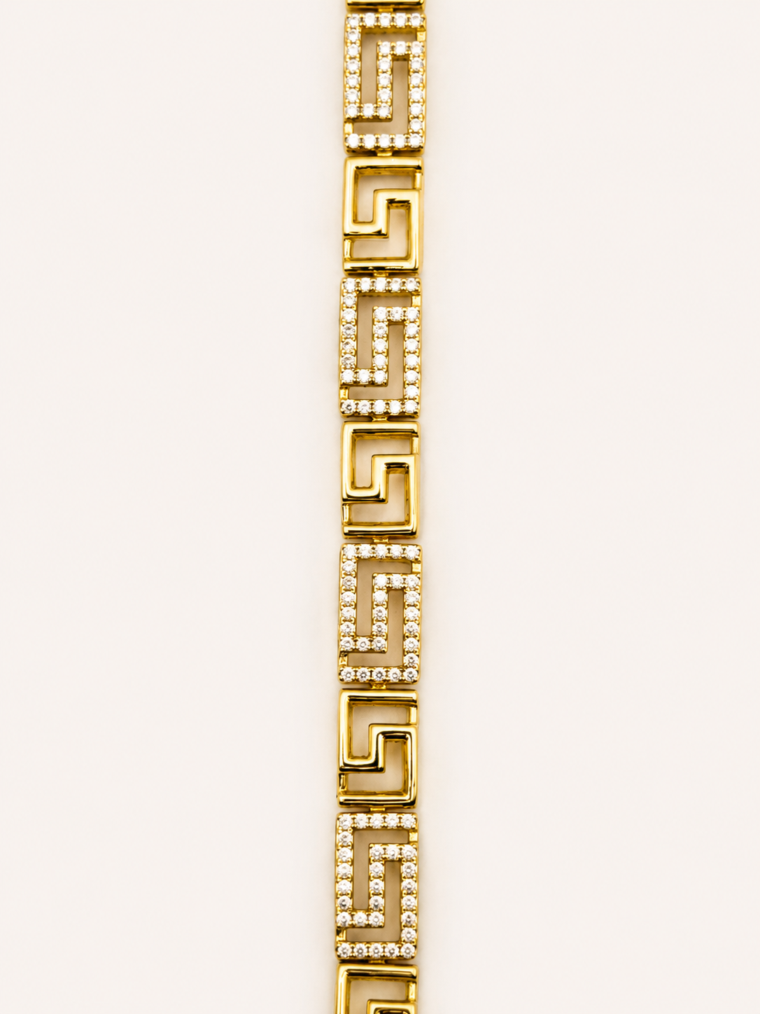 Gold Grek Desenli Taşlı Bileklik