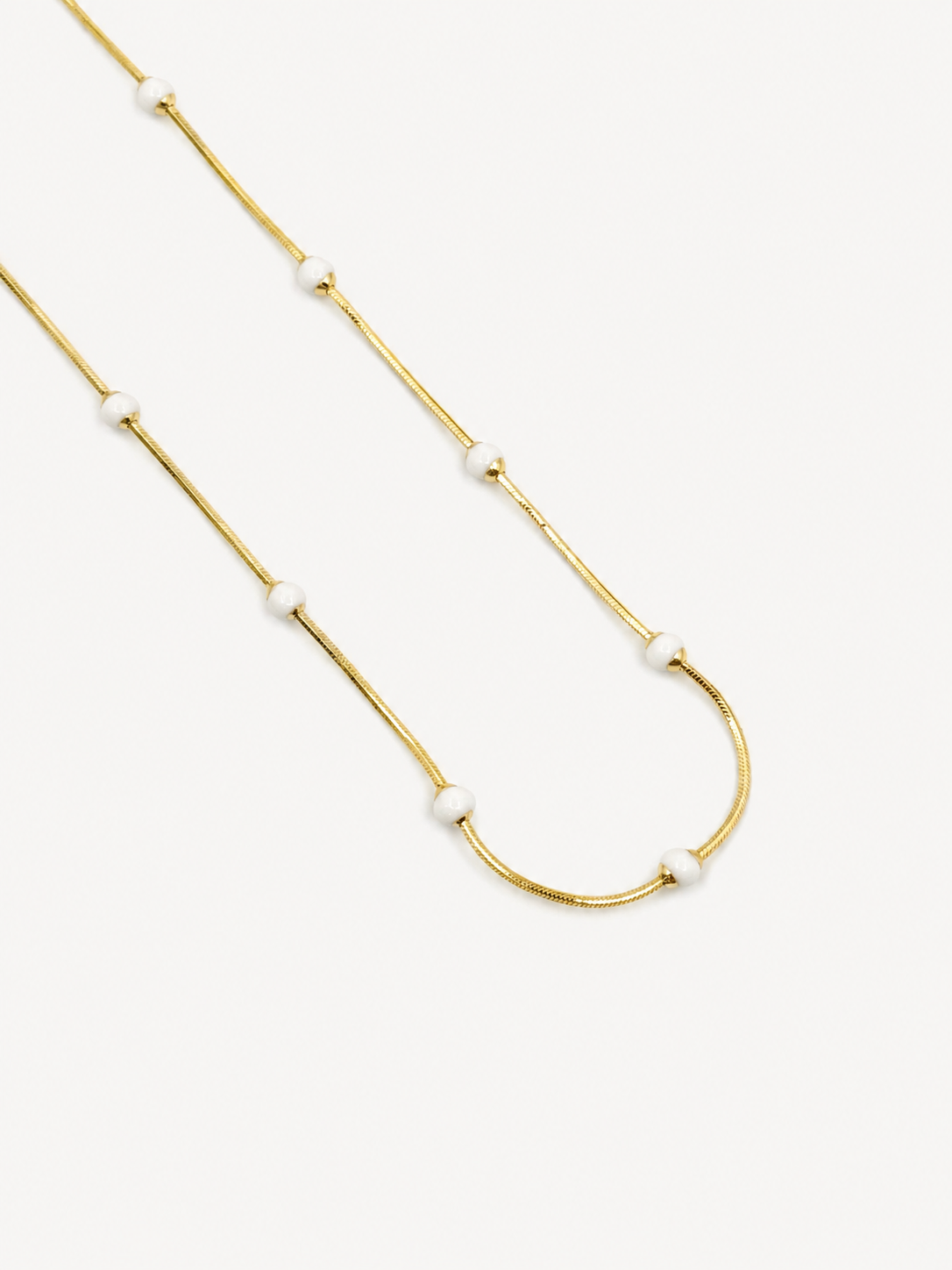 Minimal Boncuk Detaylı Kolye