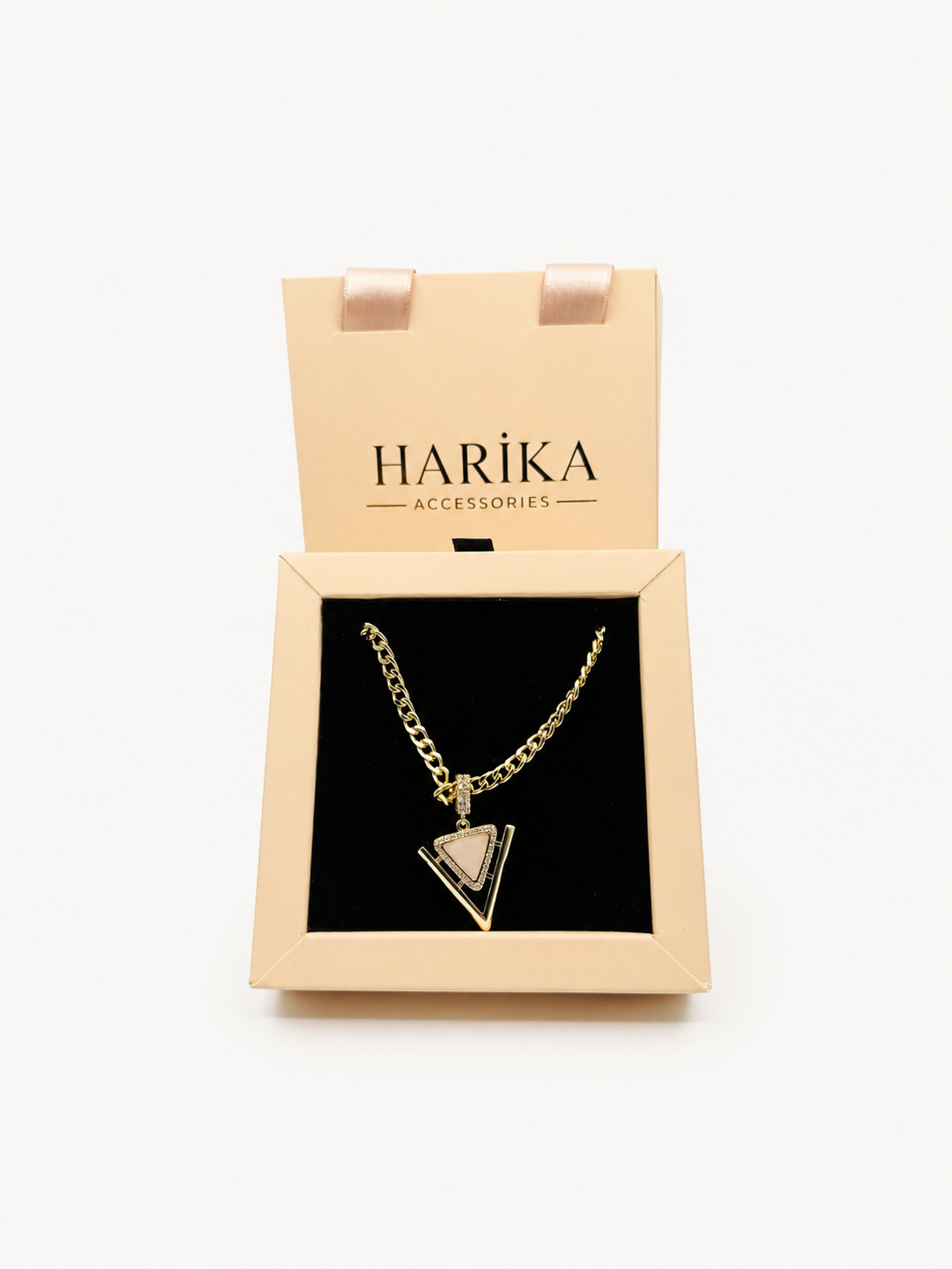 Geometrik Üçgen Kolye