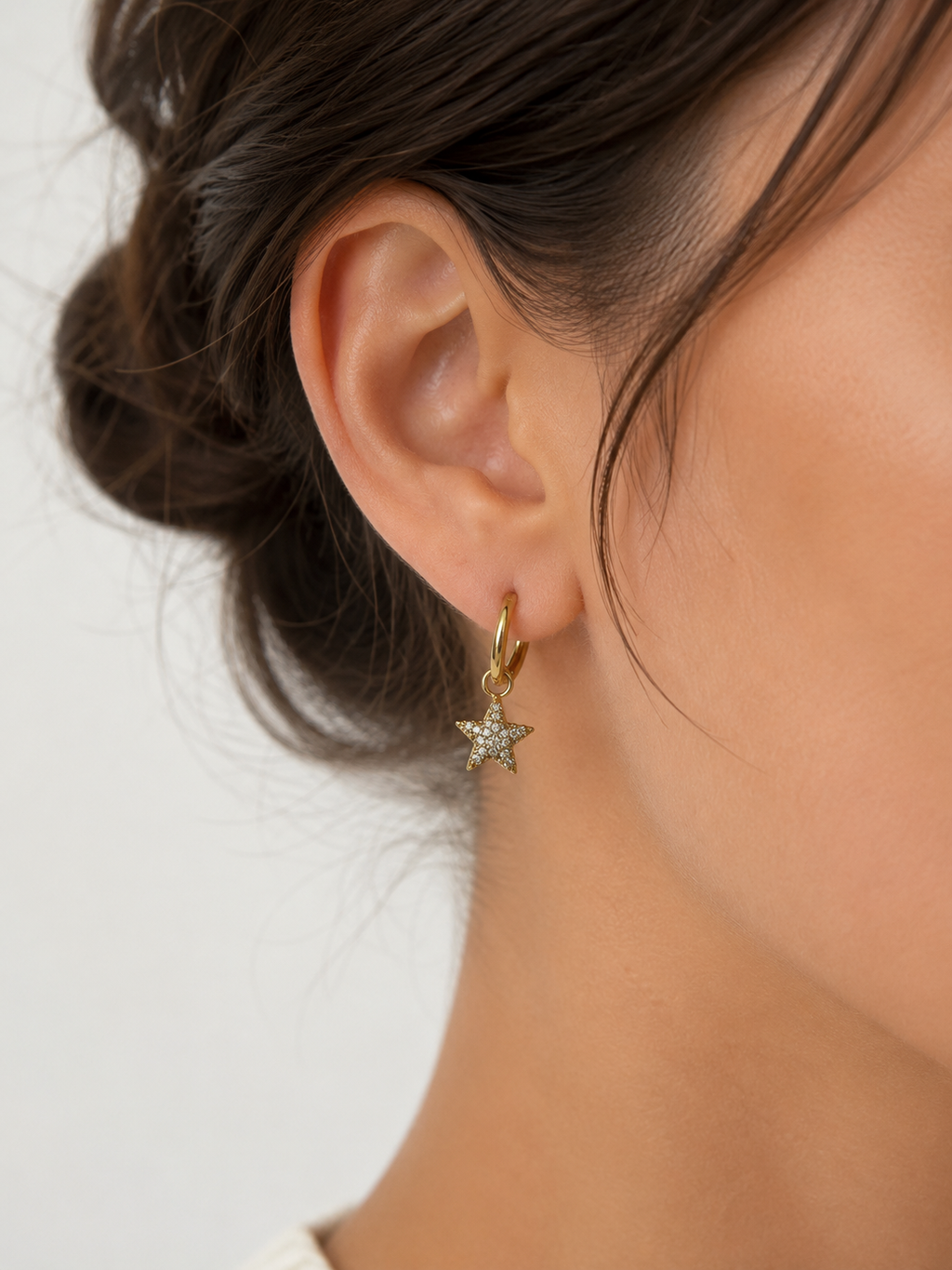 Işıltılı Yıldız Charm Küpe