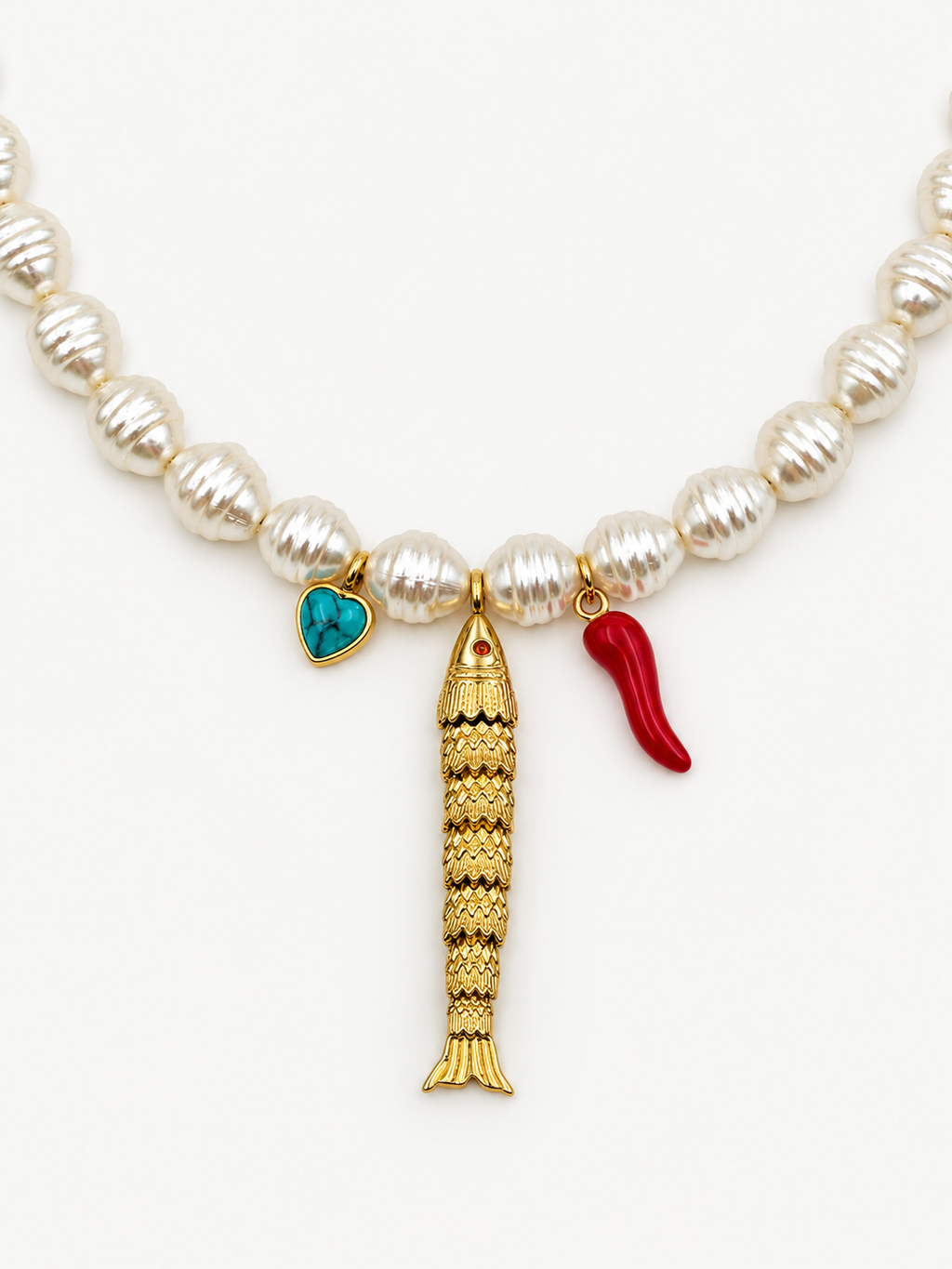 Marina Balık & Kırmızı Boynuz İnci Kolye
