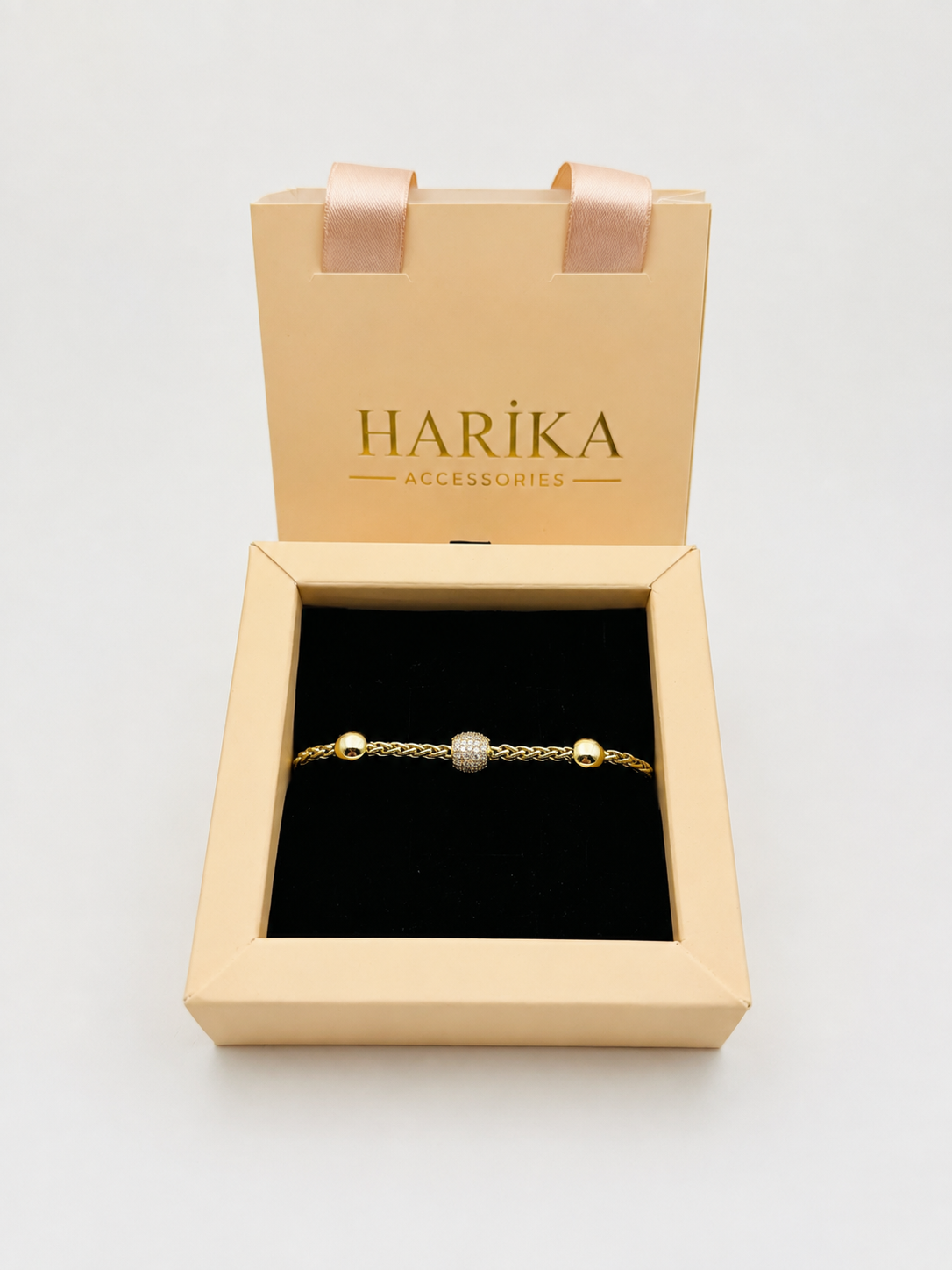 Gold Top Taş Detaylı Bileklik