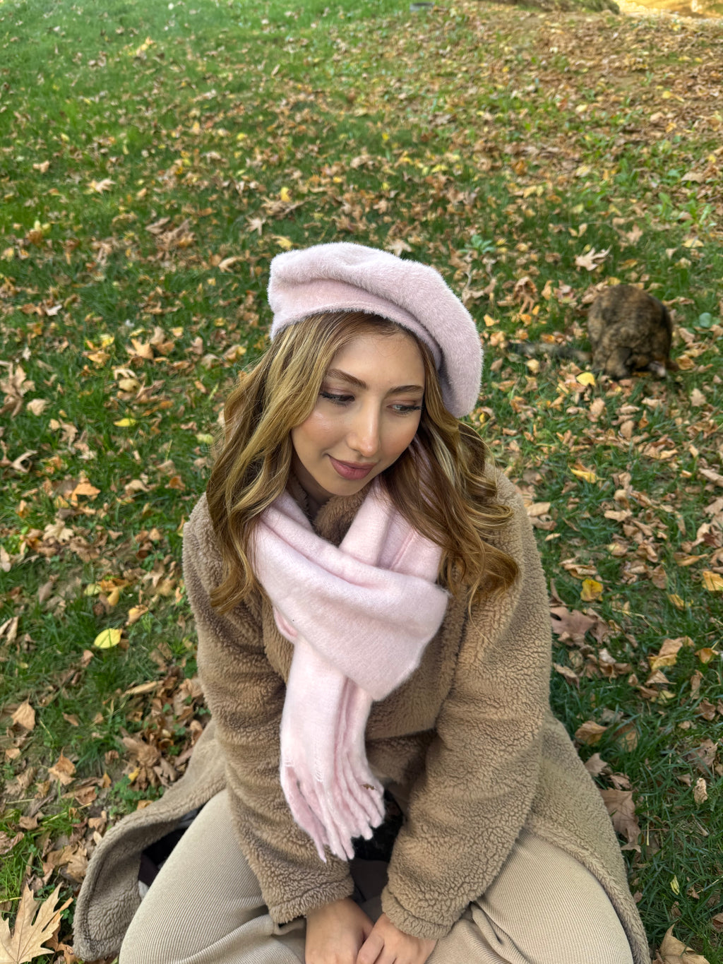 Pembe İtalyan Püsküllü Atkı