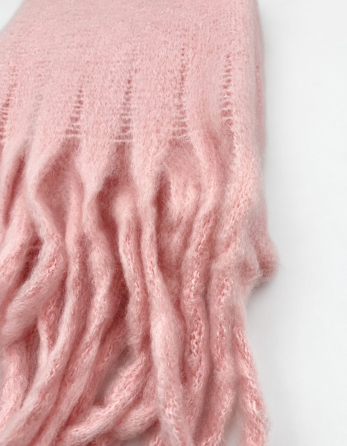 Pembe İtalyan Püsküllü Atkı